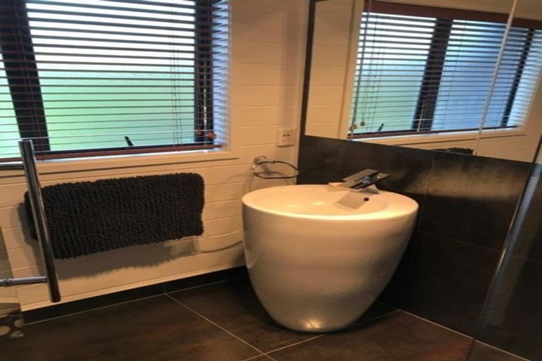 Photo of property in 22 Savannah Place, Papamoa Beach, Papamoa, 3118