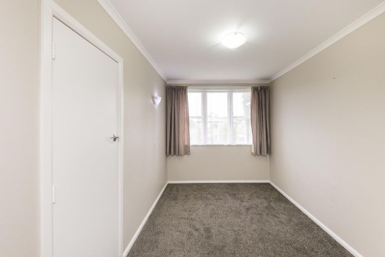 Photo of property in 18 Ronberg Street, Highbury, Palmerston North, 4412