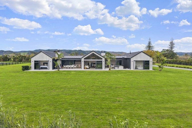 Photo of property in 5 Rossbern Lane, Clevedon, Papakura, 2585