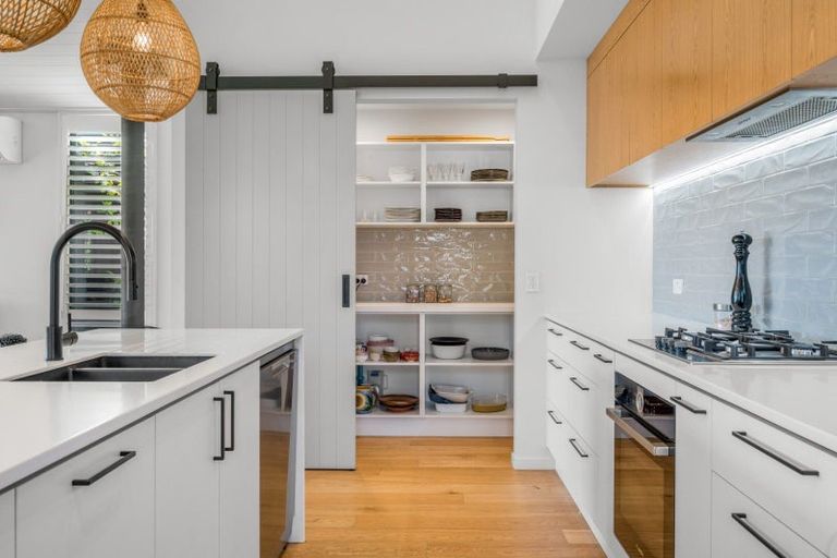 Photo of property in 38 Mount Nicholas Avenue, Wanaka, 9305