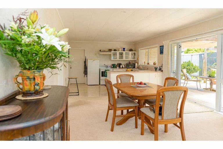 Photo of property in 10b Jacaranda Place, Kerikeri, 0230