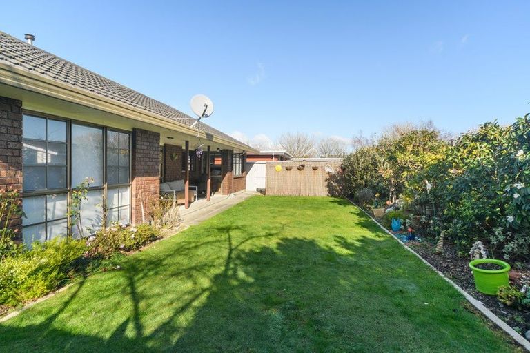 Photo of property in 44 Pencarrow Street, Highbury, Palmerston North, 4412