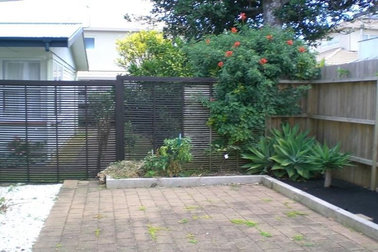 Photo of property in 8/38 Tawa Road, Onehunga, Auckland, 1061