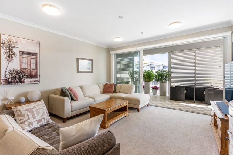 Photo of property in 269 Hibiscus Drive, Orewa, 0931