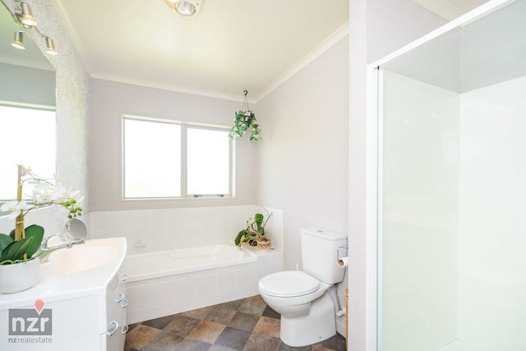 Photo of property in 26 Ursula Drive, Feilding, 4702