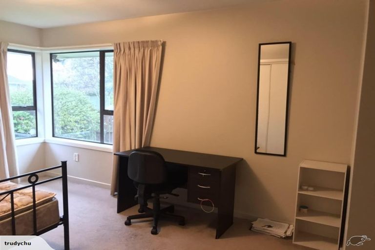 Photo of property in 28 Wayside Avenue, Burnside, Christchurch, 8053