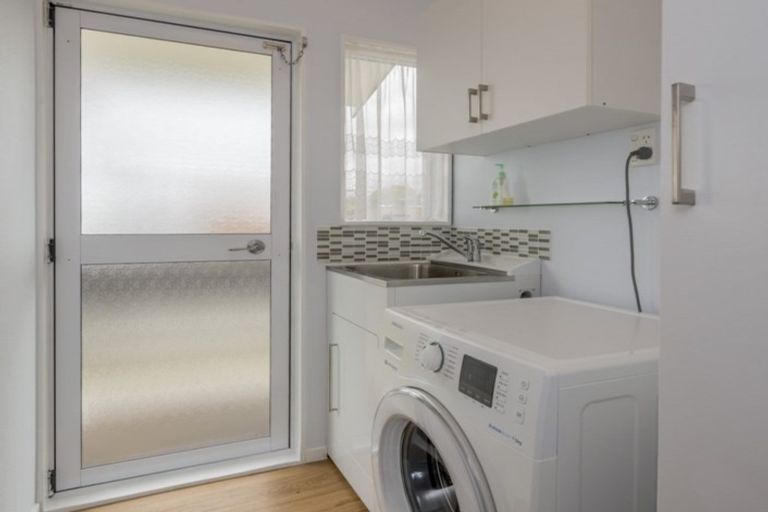 Photo of property in 13 Vogel Street, Levin, 5510