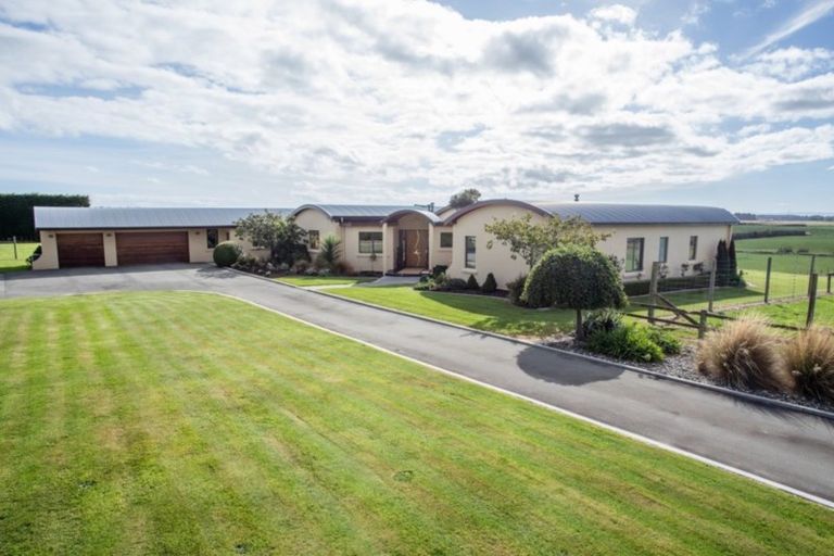 Photo of property in 59 Rose Road, Rakahouka, Invercargill, 9876