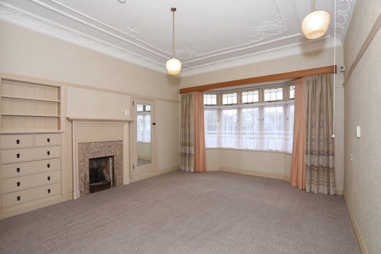 Photo of property in 177 Bridge Street, Bulls, 4818