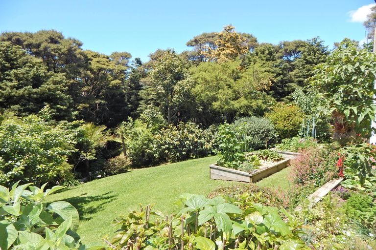 Photo of property in 25 Edkins Road, Kerikeri, 0230