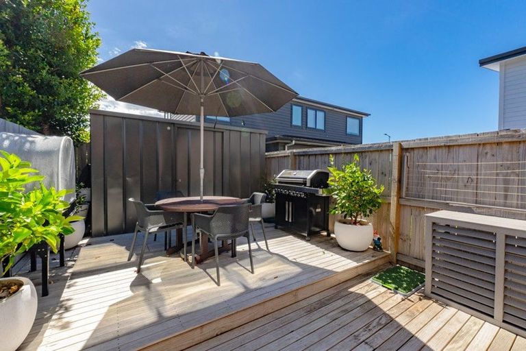 Photo of property in 58 Turret Lane, Hobsonville, Auckland, 0616