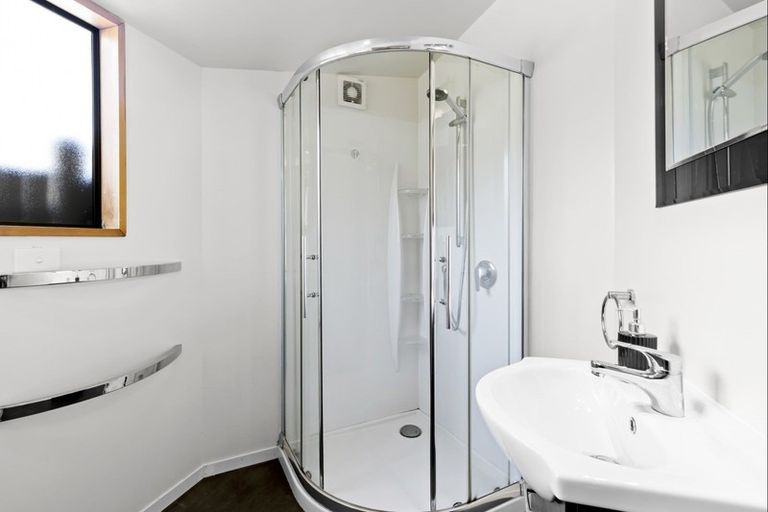 Photo of property in 26b Boyes Crescent, Frankton, Queenstown, 9300