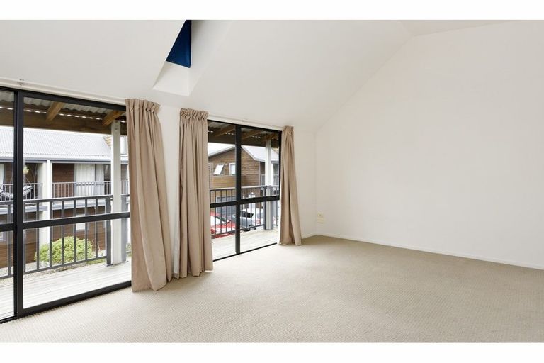 Photo of property in 4 Rochdale Way, Stoke, Nelson, 7011