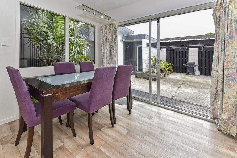 Photo of property in 4 Hanover Place, Pahurehure, Papakura, 2113