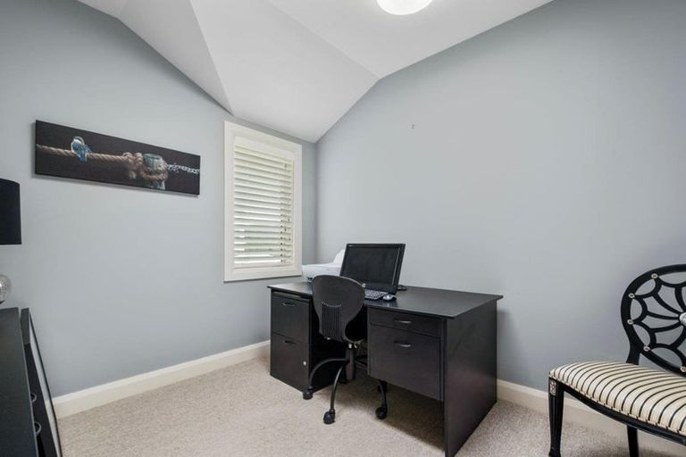 Photo of property in 25 Panorama Heights, Orewa, 0931