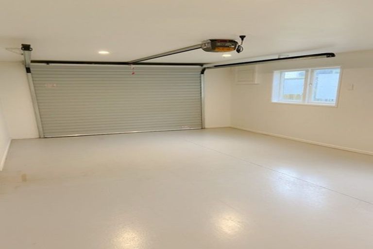 Photo of property in 1/24 Quebec Road, Milford, Auckland, 0620