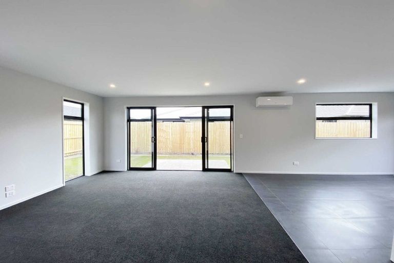 Photo of property in 41 Champagne Avenue, Yaldhurst, Christchurch, 8042
