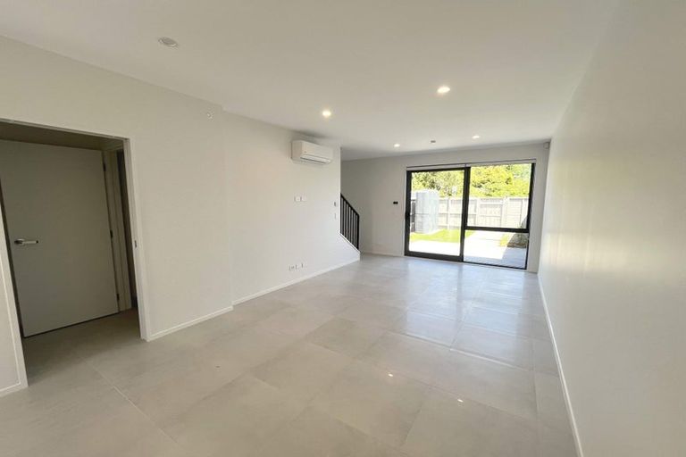 Photo of property in 5 Ngakoro Road, Karaka, Papakura, 2113