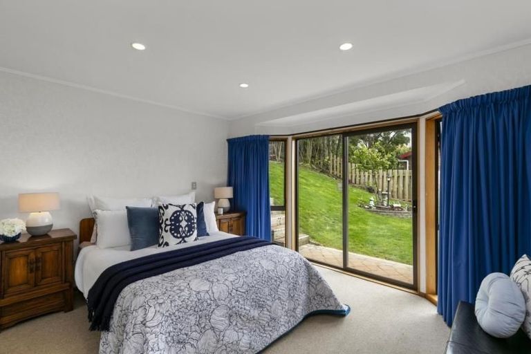 Photo of property in 18 Kilsyth Street, Karori, Wellington, 6012