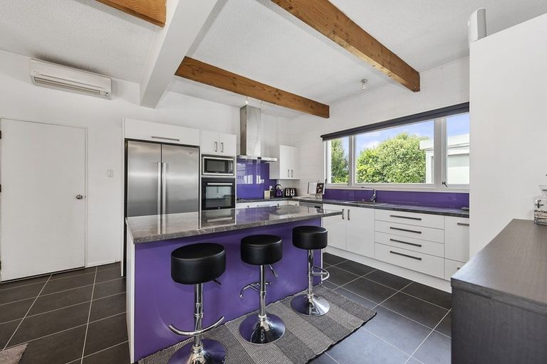 Photo of property in 8 Morrow Avenue, St Andrews, Hamilton, 3200