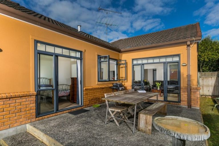 Photo of property in 4 Villanova Place, Albany, Auckland, 0632