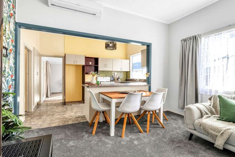 Photo of property in 14 Kawatiri Avenue, Gonville, Whanganui, 4501