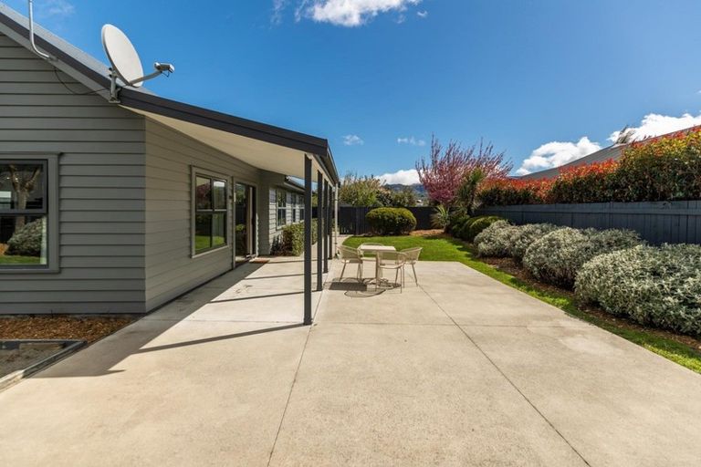 Photo of property in 7 Rere Road, Lake Hayes, Queenstown, 9304