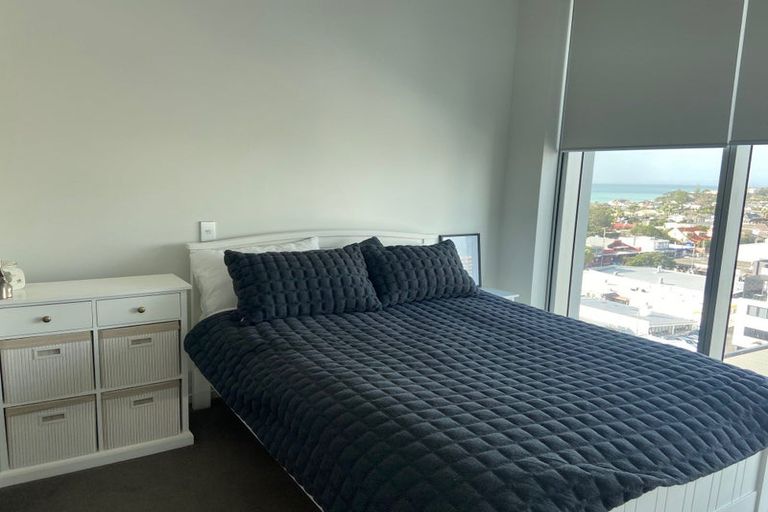 Photo of property in Sentinel Apartments, 904/3 Northcroft Street, Takapuna, Auckland, 0622
