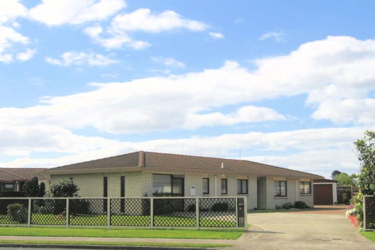 Photo of property in 81 Gloucester Road, Mount Maunganui, 3116