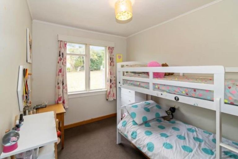 Photo of property in 73 Bayly Road, Blagdon, New Plymouth, 4310