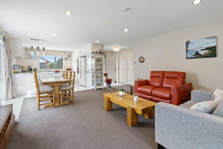 Photo of property in 3 Ihimaera Terrace, Leamington, Cambridge, 3432