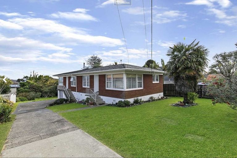 Photo of property in 1/14 Lynn Road, Bayview, Auckland, 0629