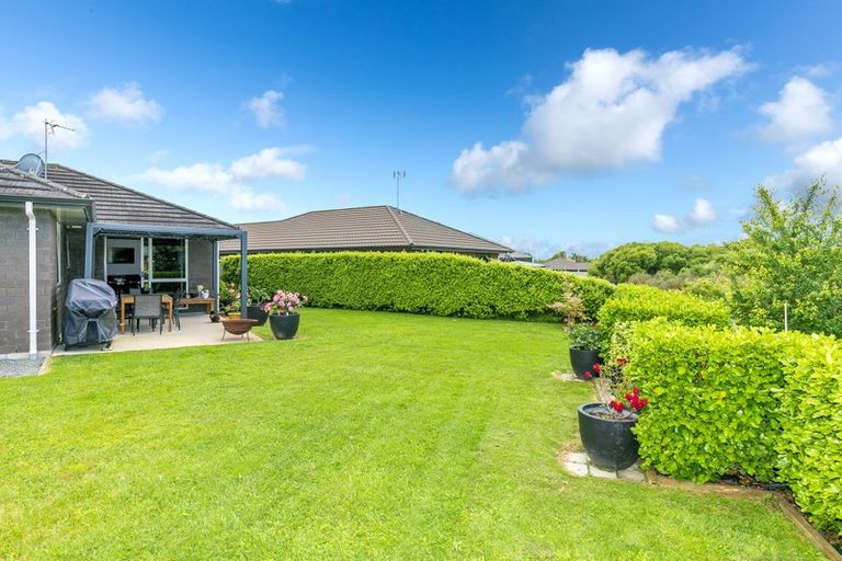 Photo of property in 4 Beckham Close, Grandview Heights, Hamilton, 3200