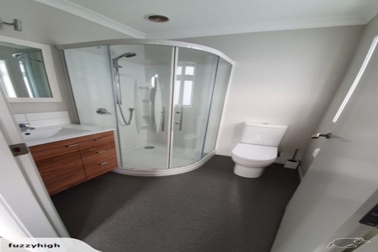 Photo of property in 116a Helston Road, Paparangi, Wellington, 6037