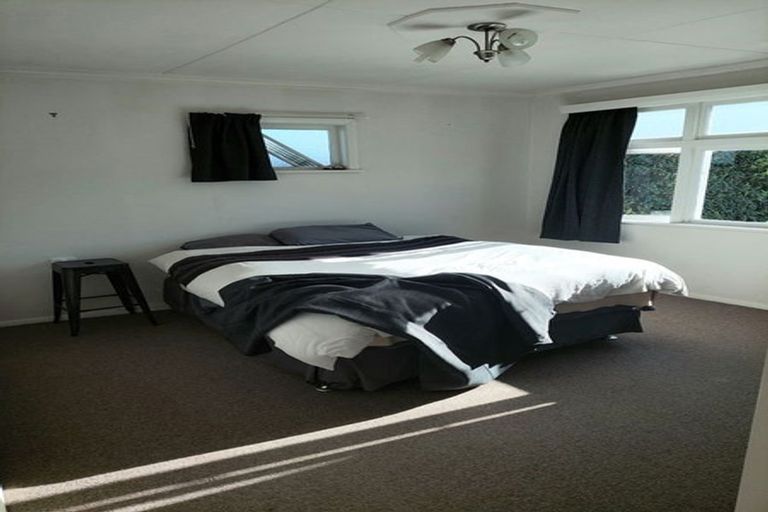 Photo of property in 12 Bowen Street, Levin, 5510