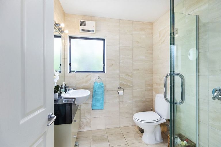 Photo of property in 28c James Cook Drive, Whitby, Porirua, 5024