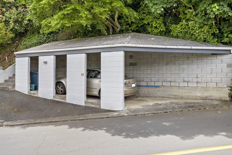 Photo of property in 15 Wadestown Road, Wadestown, Wellington, 6012