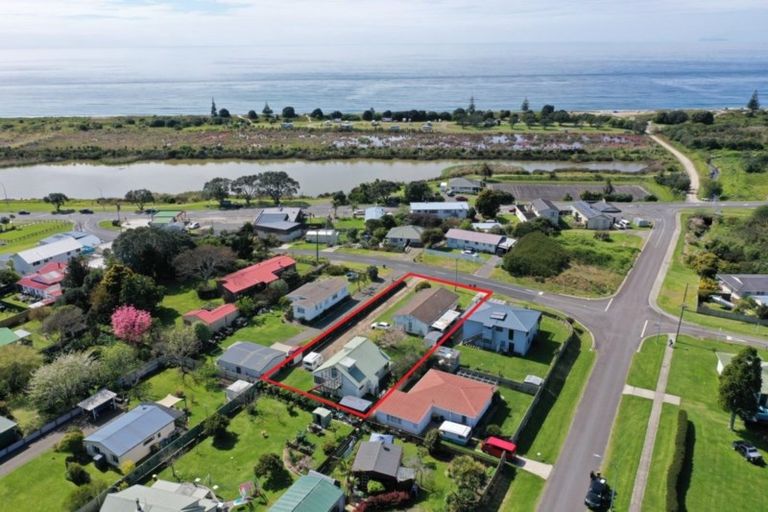 Photo of property in 23 Heale Street, Matata, Whakatane, 3194