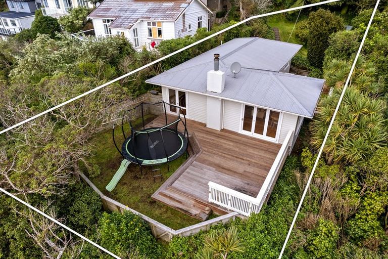 Photo of property in 109 Sefton Street, Wadestown, Wellington, 6012