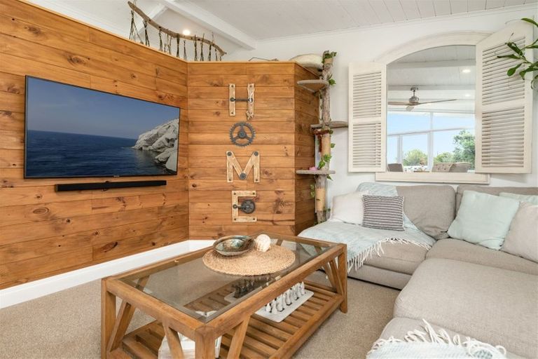 Photo of property in 41 Simpson Road, Papamoa Beach, Papamoa, 3118