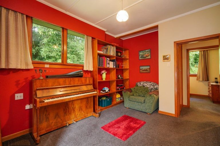 Photo of property in 60 Marama Avenue North, Otatara, Invercargill, 9879