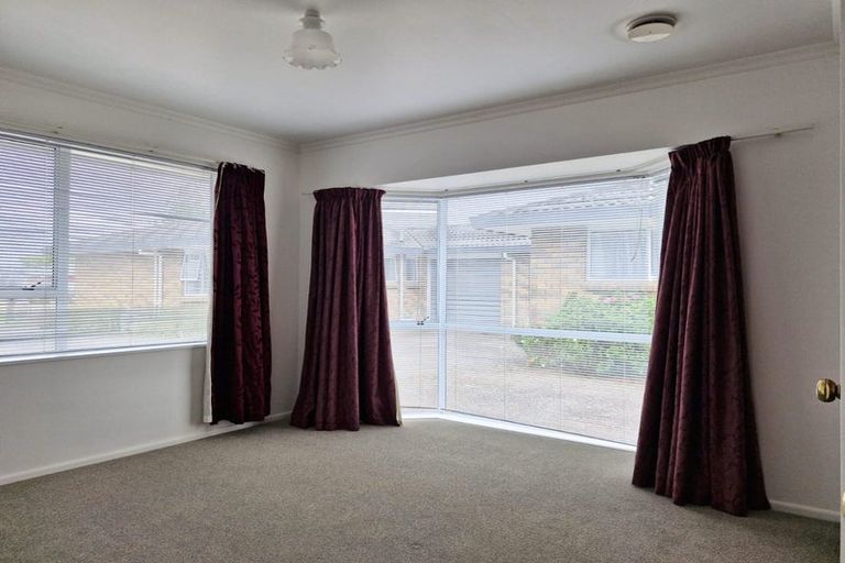 Photo of property in 3/39 Sackville Street, Fitzroy, New Plymouth, 4312