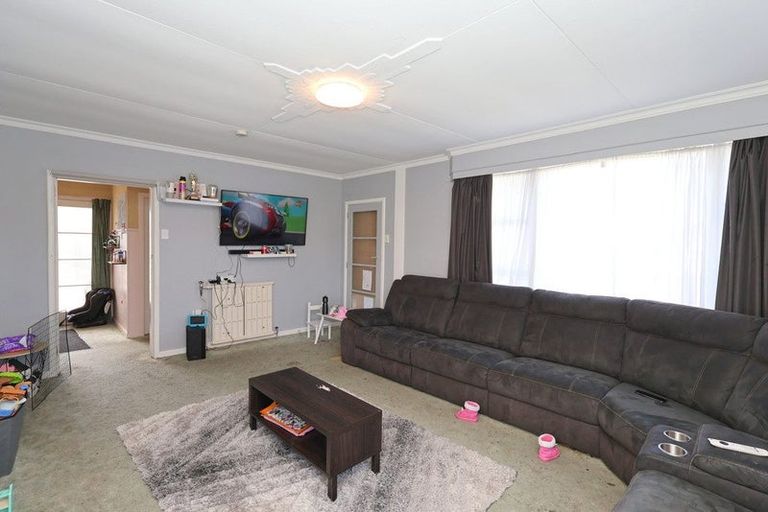 Photo of property in 12 John Street, Strathern, Invercargill, 9812