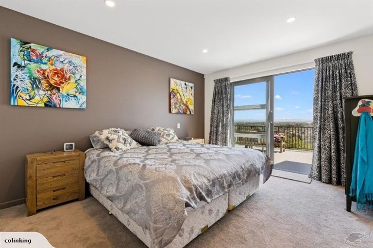 Photo of property in 28 Woodlau Rise, Huntsbury, Christchurch, 8022