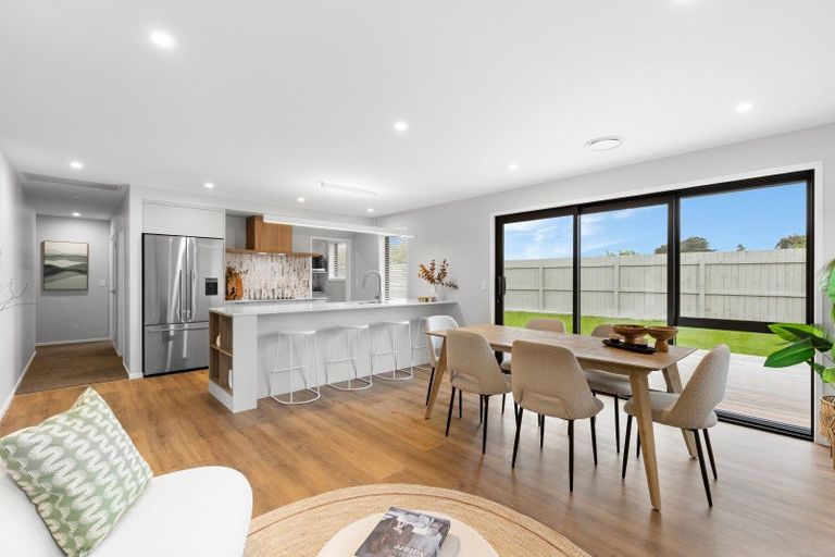 Photo of property in 54 Freedom Drive, Kelvin Grove, Palmerston North, 4414