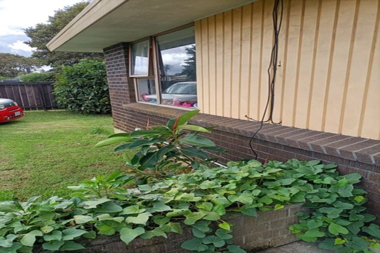 Photo of property in 1/39 Great South Road, Takanini, 2112