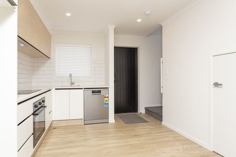 Photo of property in 8/5 King Street, Papakura, 2110