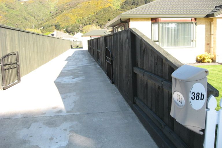 Photo of property in 38 Bauchop Road, Waterloo, Lower Hutt, 5011