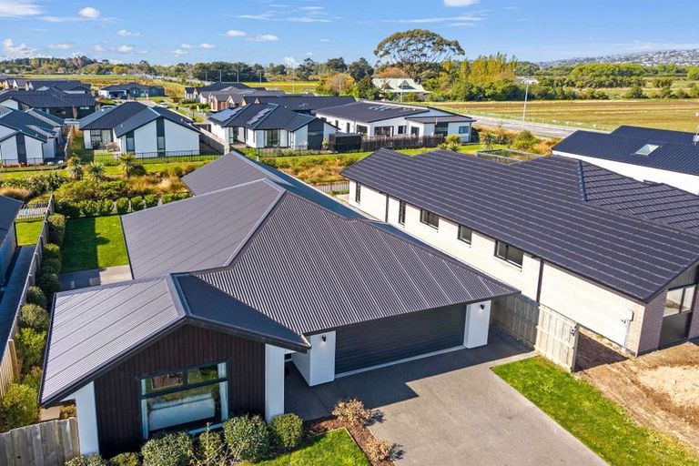 Photo of property in 73 Collier Drive, Halswell, Christchurch, 8025