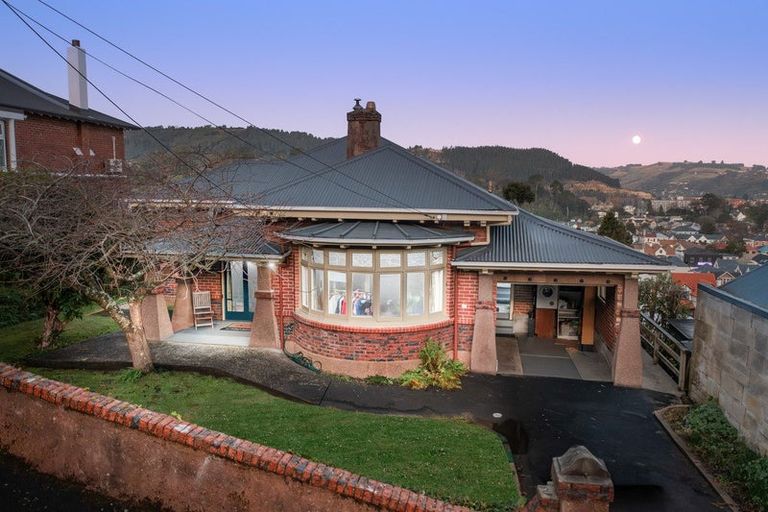 Photo of property in 129 Queen Street, North Dunedin, Dunedin, 9016